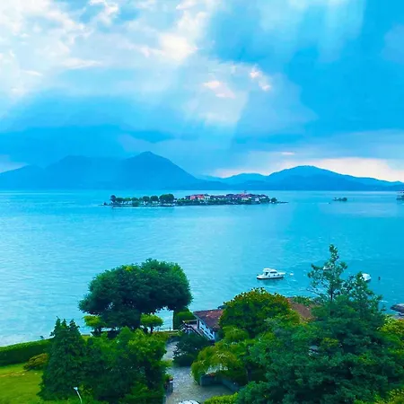 Eva Apartment Baveno